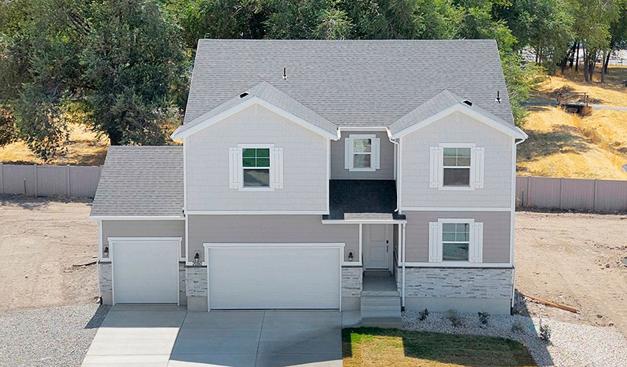 2080 E. Dolan Drive (Coronado)