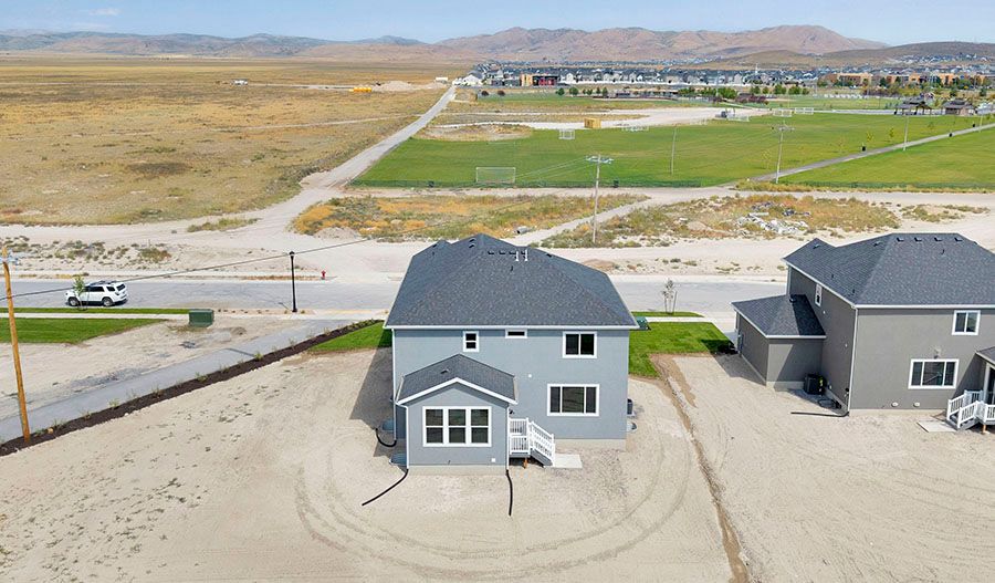 1192 E. Horseshoe Way (Yorktown)
