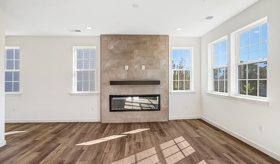 5735 Howard Drive (Lana)