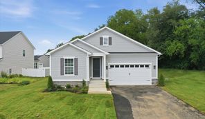 19004 Amesbury Road (Arlington)