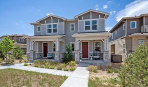 6292 Kinston Parkway (Chicago)