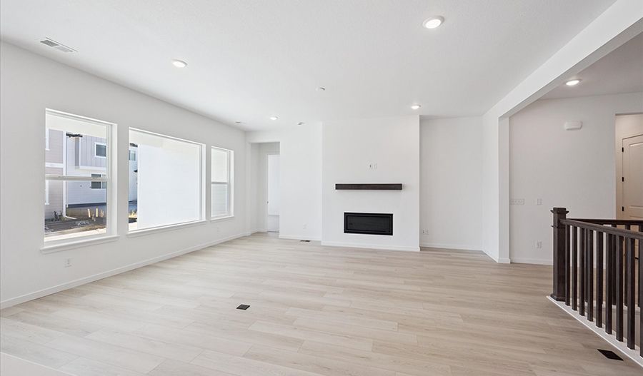 5546 Tamarack Avenue (Pinecrest)