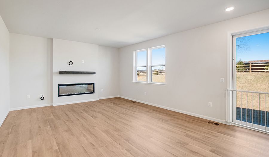 611 Clover Lane (Lapis)