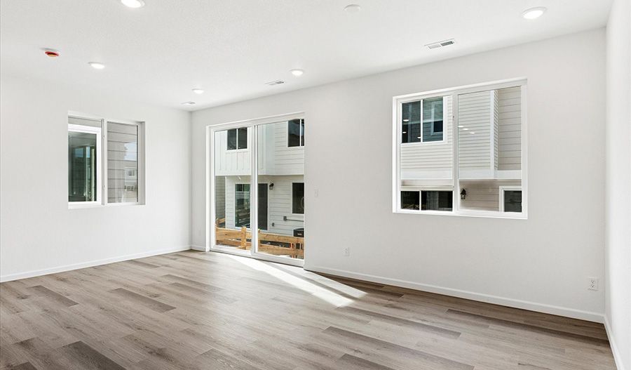 880 Tenebris Point (Cherry)