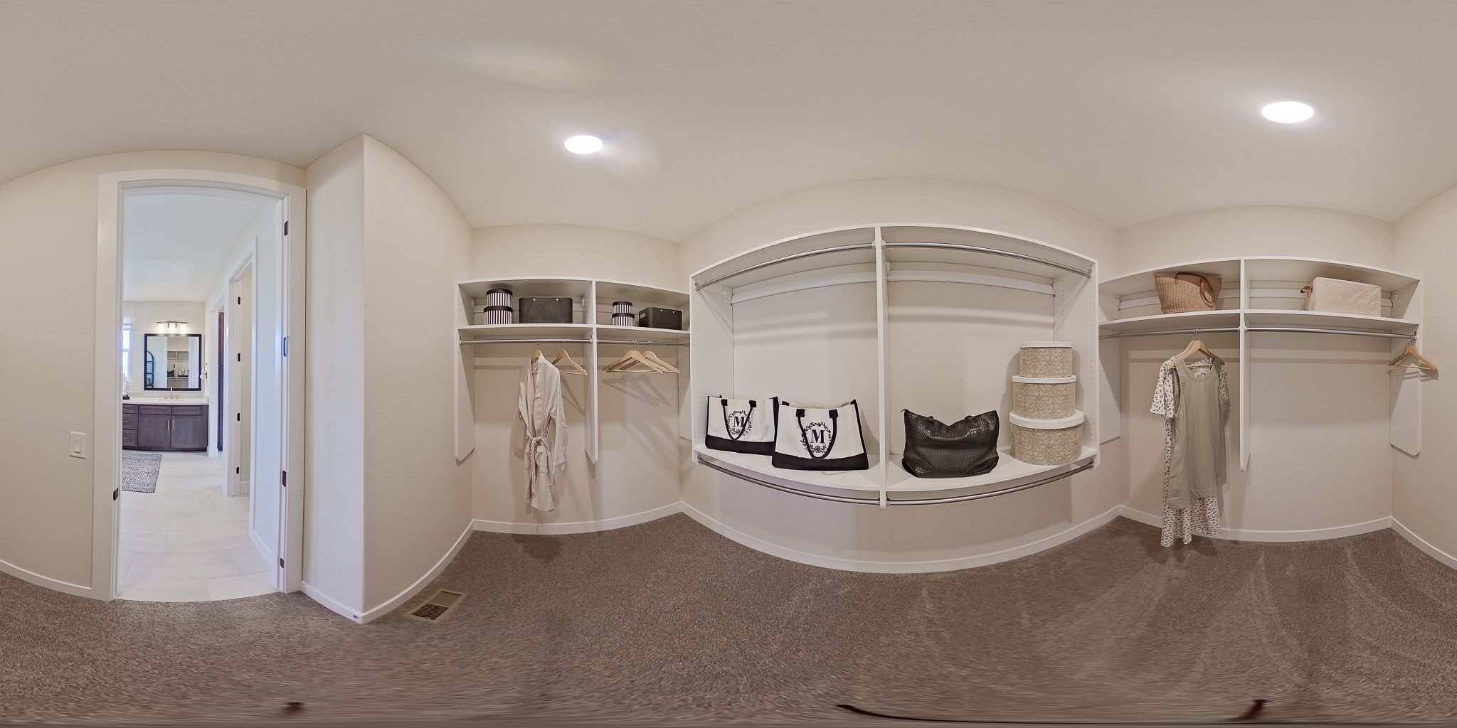 Closet 360 VT JPG