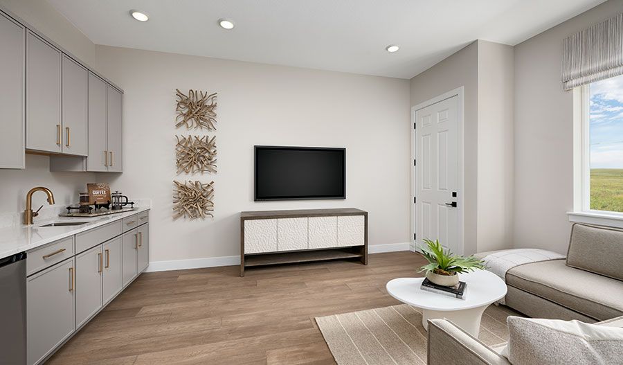 Guest Living