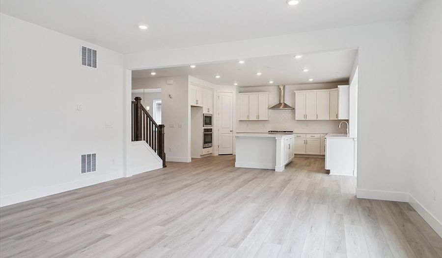 8338 Snake River Street (Elkhorn)