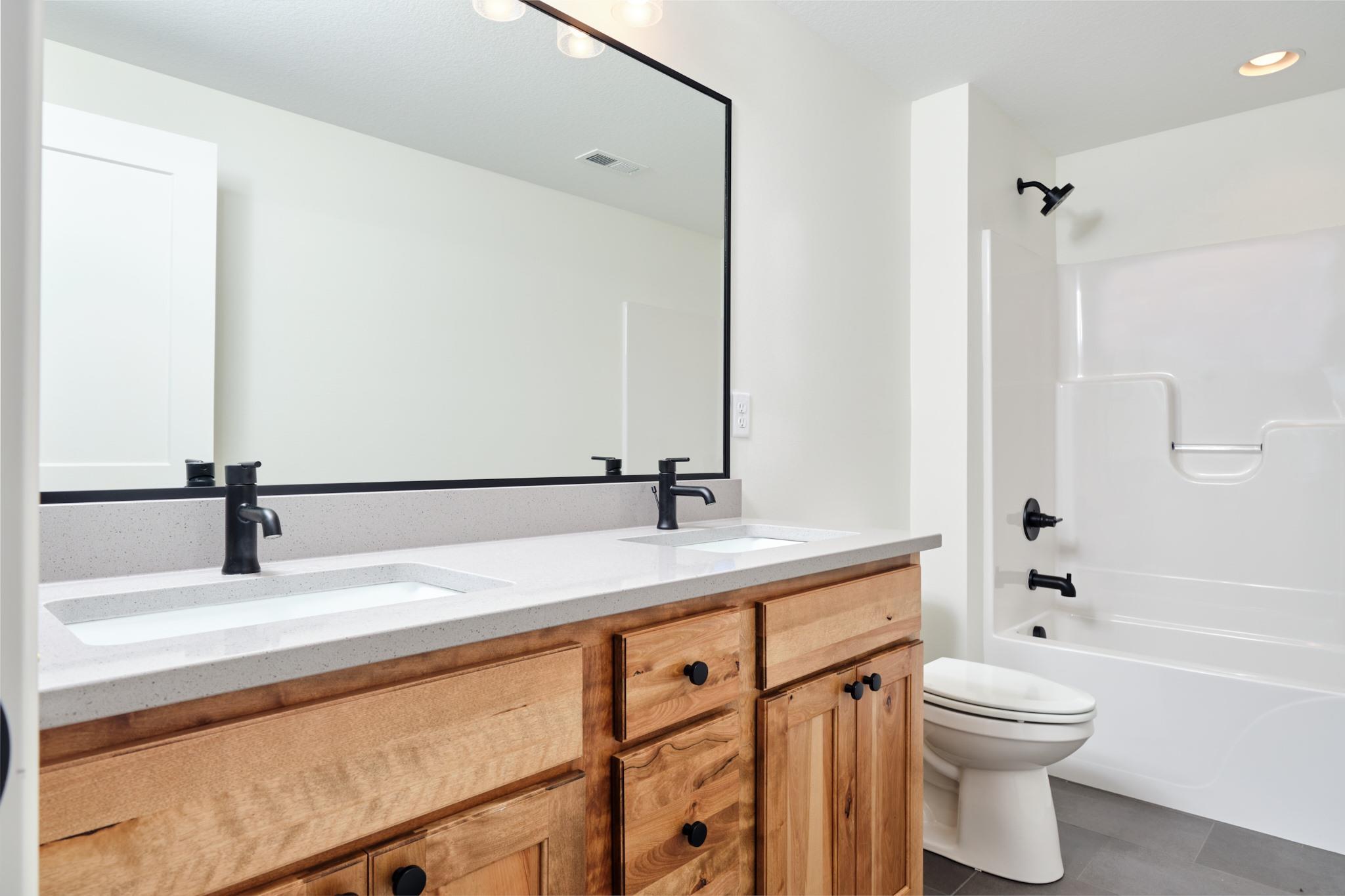 Ridgewood Homes LLC por Ridgewood Homes LLC en Des Moines Iowa