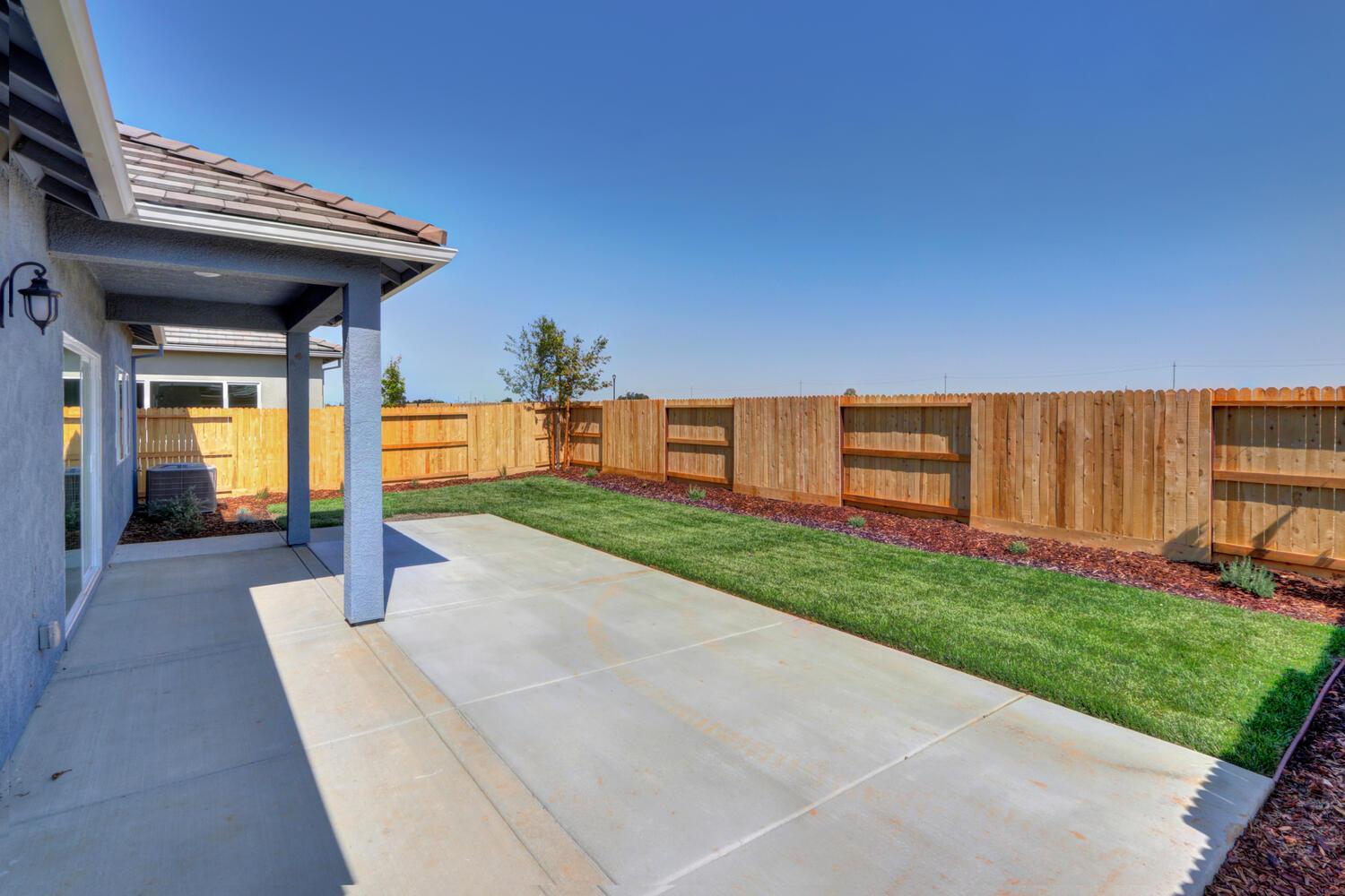 1165 Nicklaus Road. Galt, CA 95632