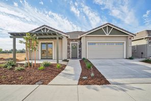 1136 Crenshaw Road (Iris)