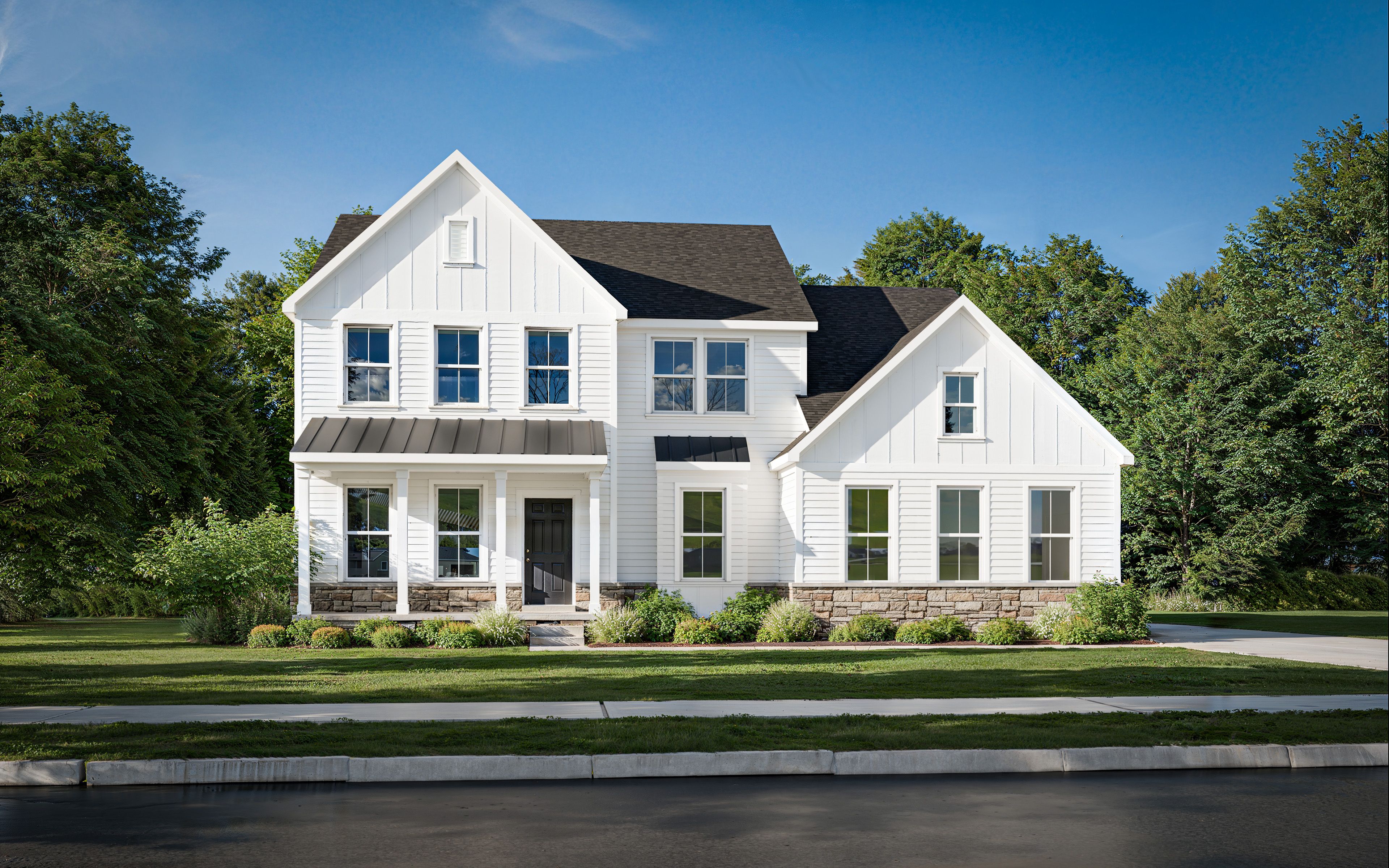 1813 Silverlawn Drive. Grove City, OH 43123