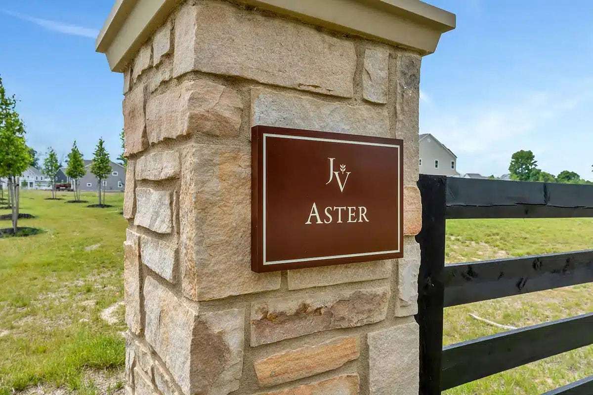 casa en Jerome Village Aster por Rockford Homes