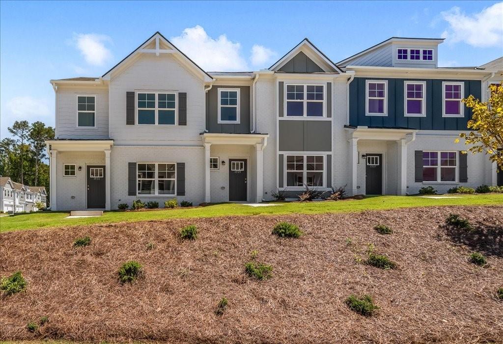 Shoals Crossing por Rocklyn Homes en Atlanta Georgia