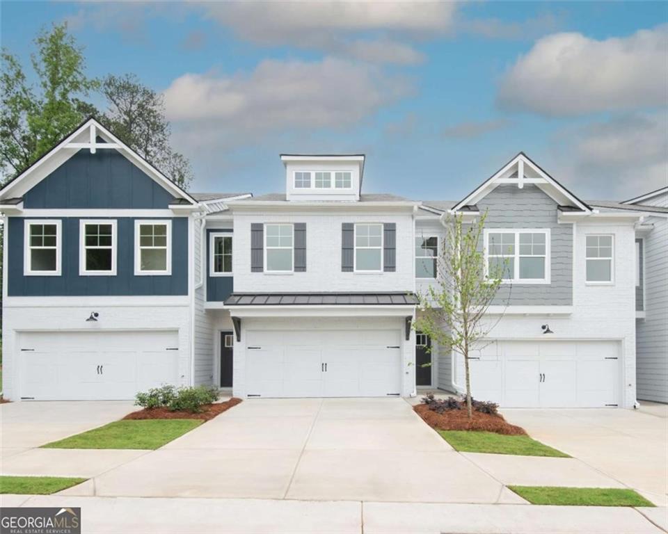 Shoals Crossing por Rocklyn Homes en Atlanta Georgia