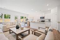 Old Salem Crossing por Rocklyn Homes en Atlanta Georgia