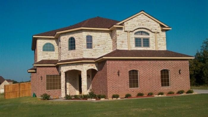casa en Rocky Creek Builder por Rocky Creek Builder