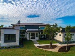 Ron Mc Guire Custom Homes por Ron Mc Guire Custom Homes en Austin Texas