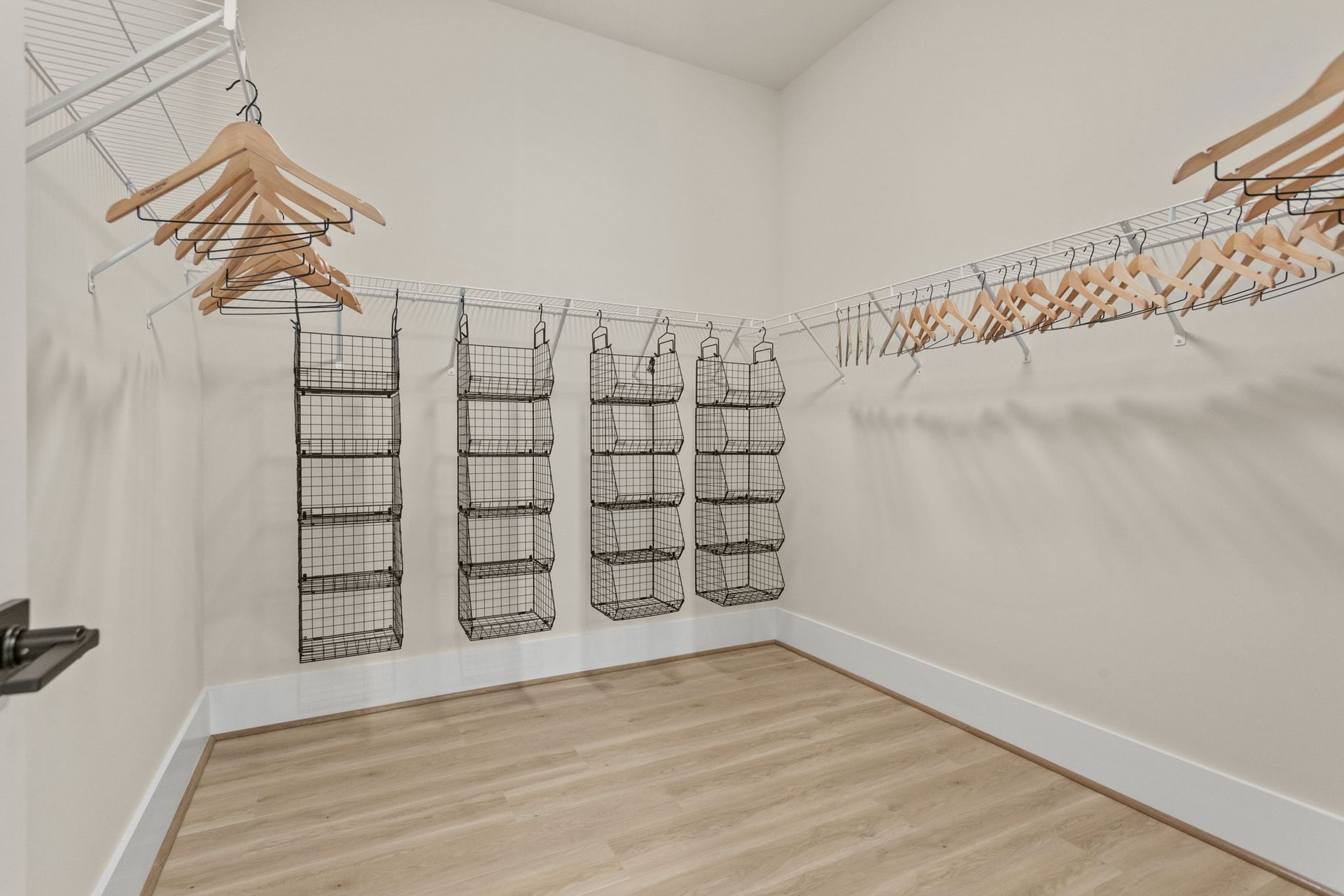 Baltic - Closet