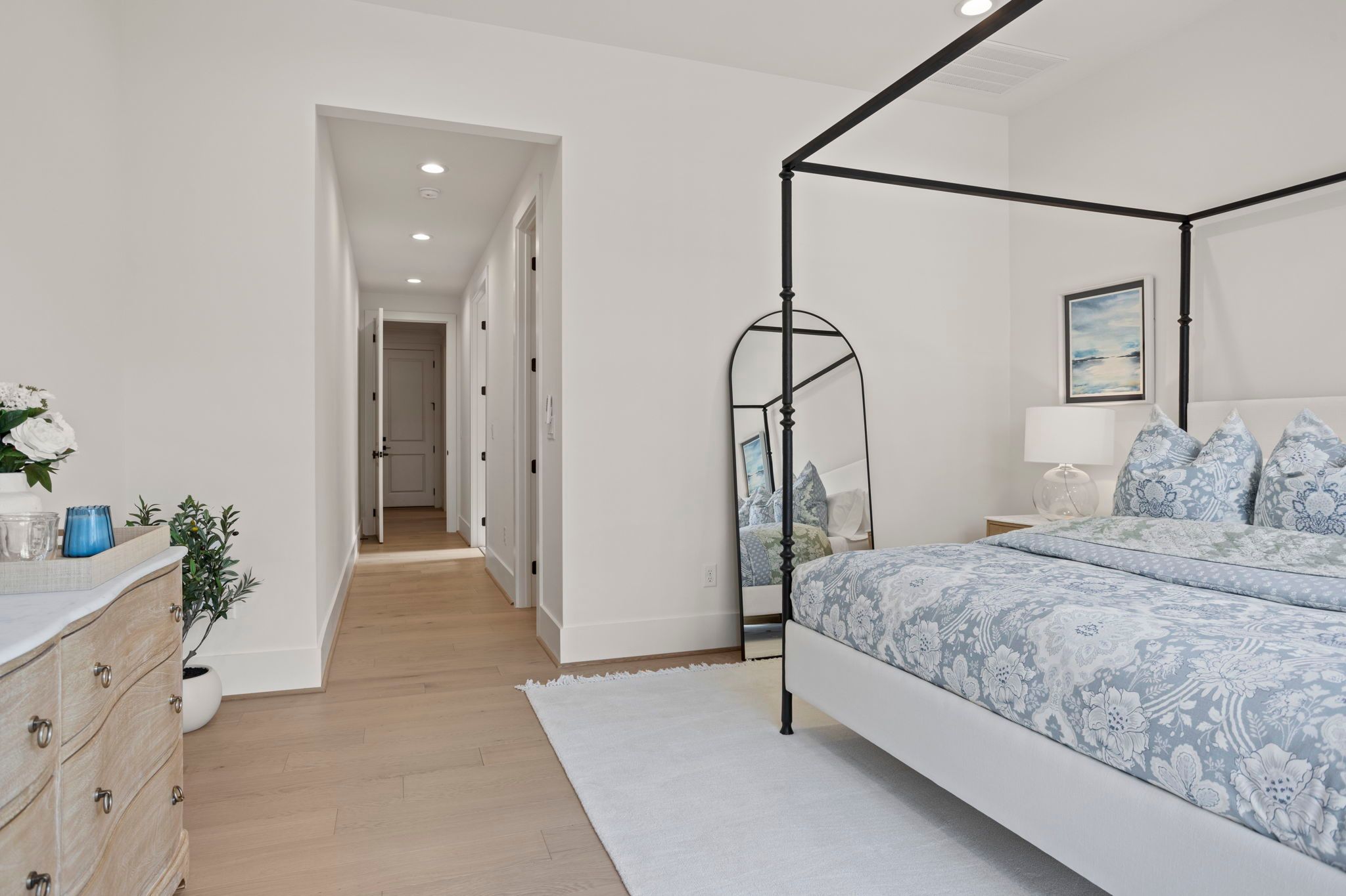 Baltic - Primary Suite