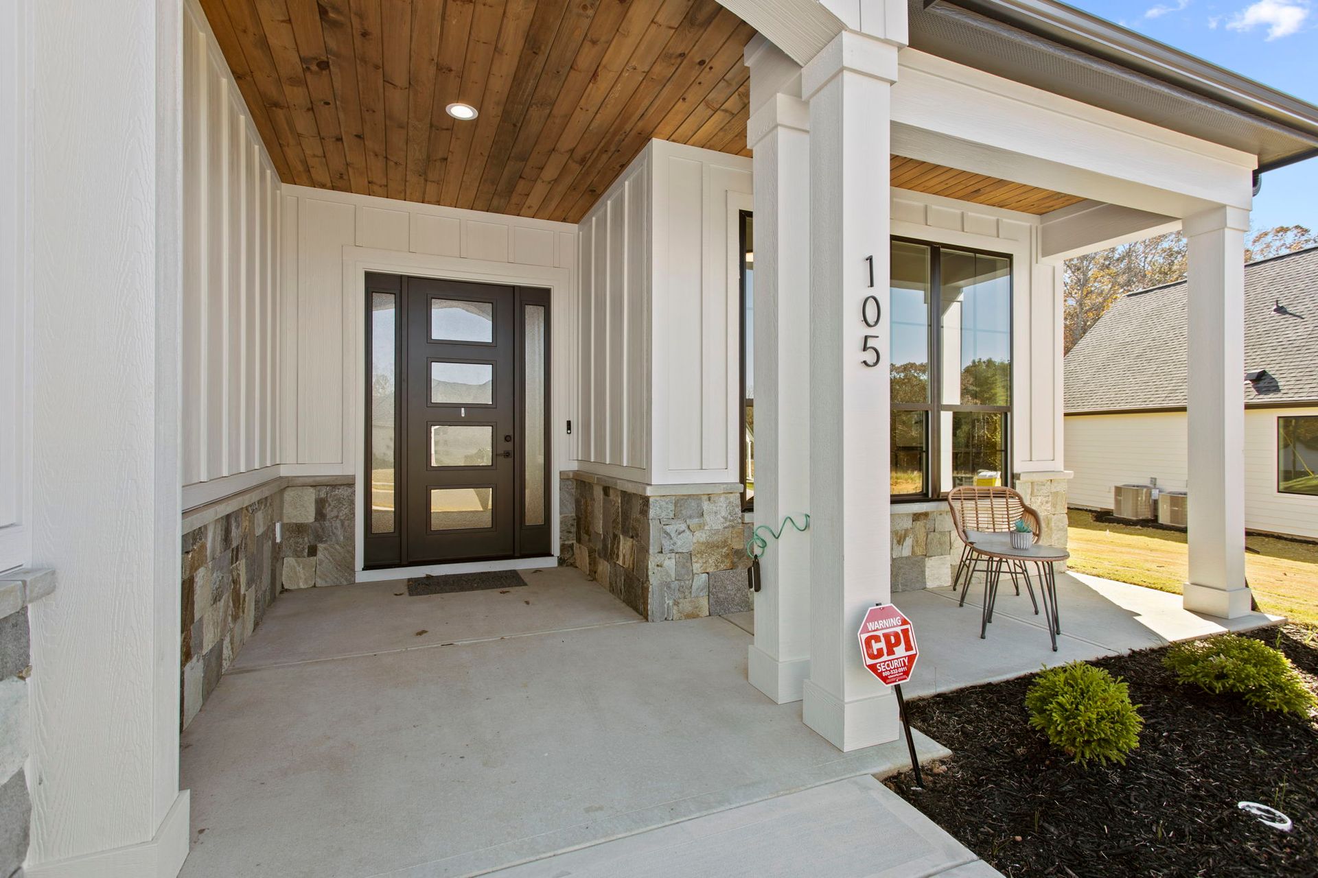 Aurora - Front Entrance