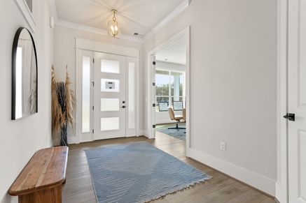 Aurora C - Front Door