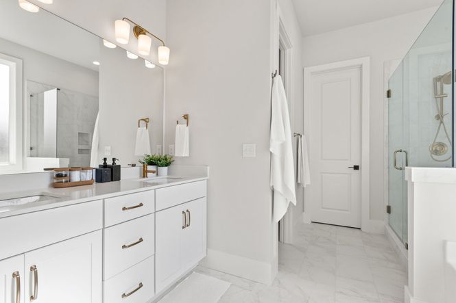 Aurora C - Master Bathroom 1