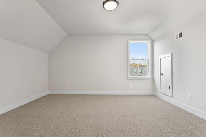 Aurora II - Bedroom 2