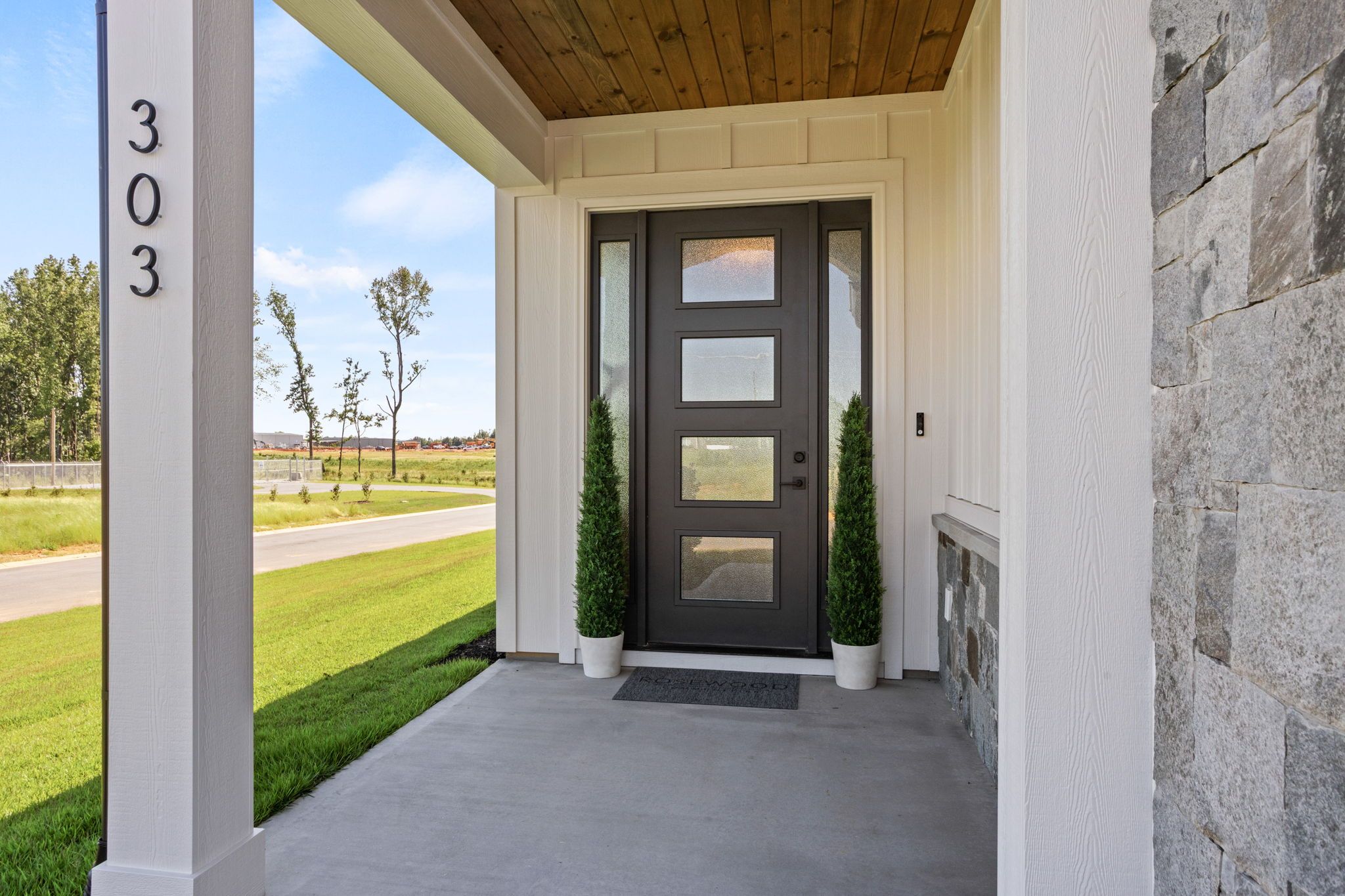 Baltic II - Front Door