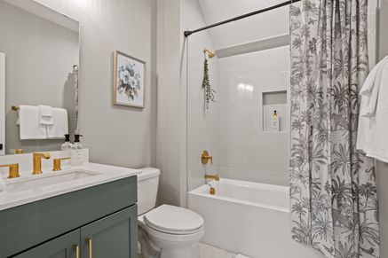 Baltic II - Bathroom