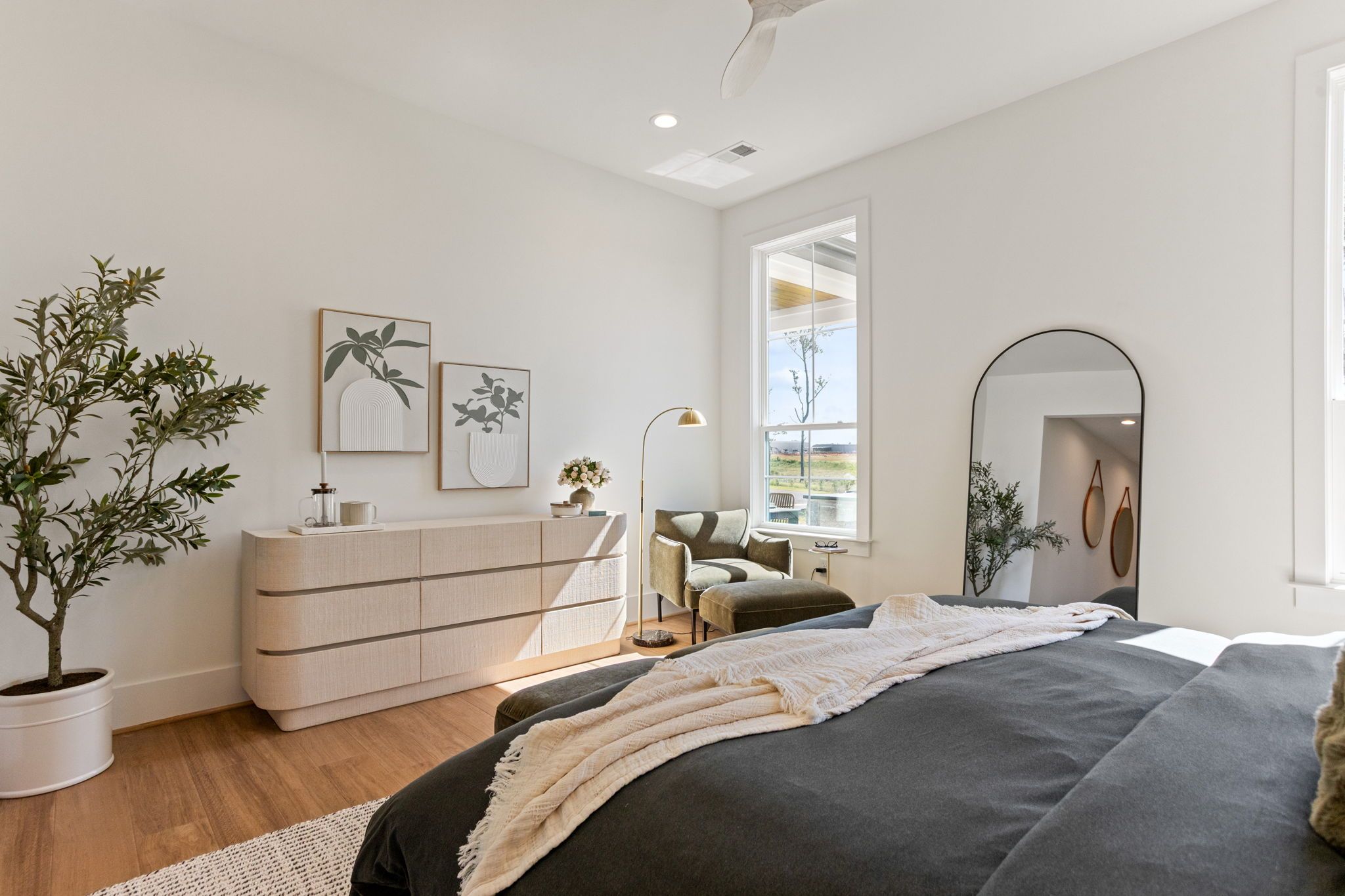 Baltic - Primary Suite