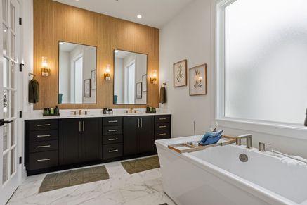 Baltic II - Master Bath