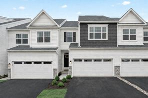 11 Tullow Hill Drive (Sutton Grand)
