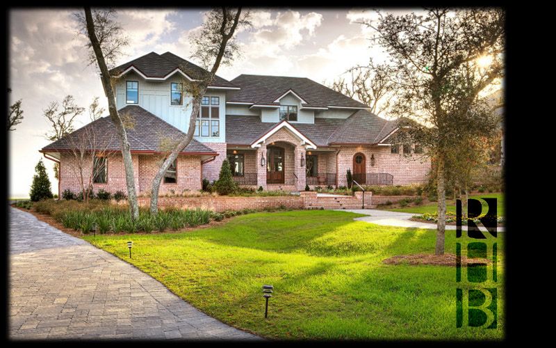 casa en Russell Home Builders por Russell Home Builders