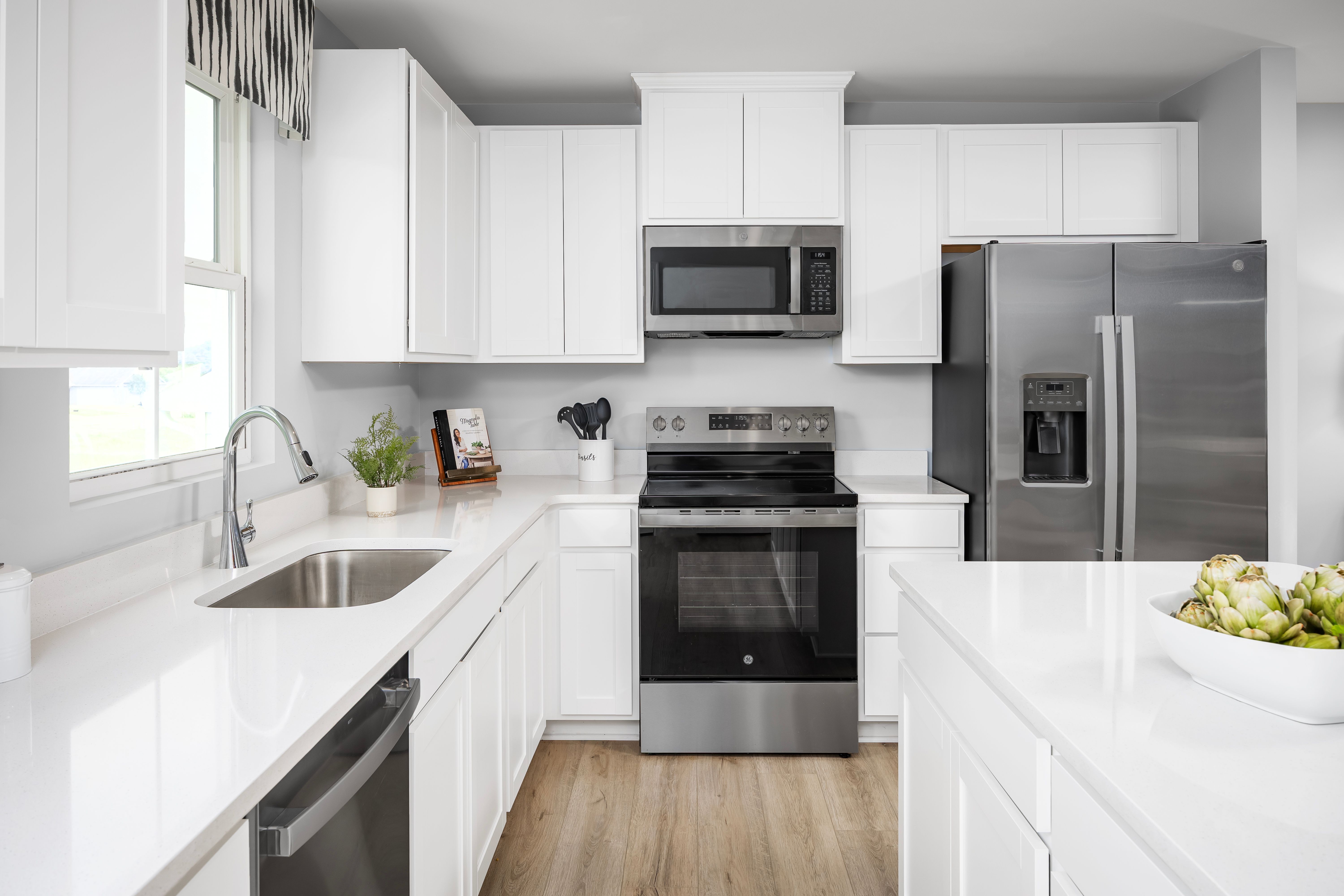 3278 Hidden Brook Dr. Ravenna, OH 44266