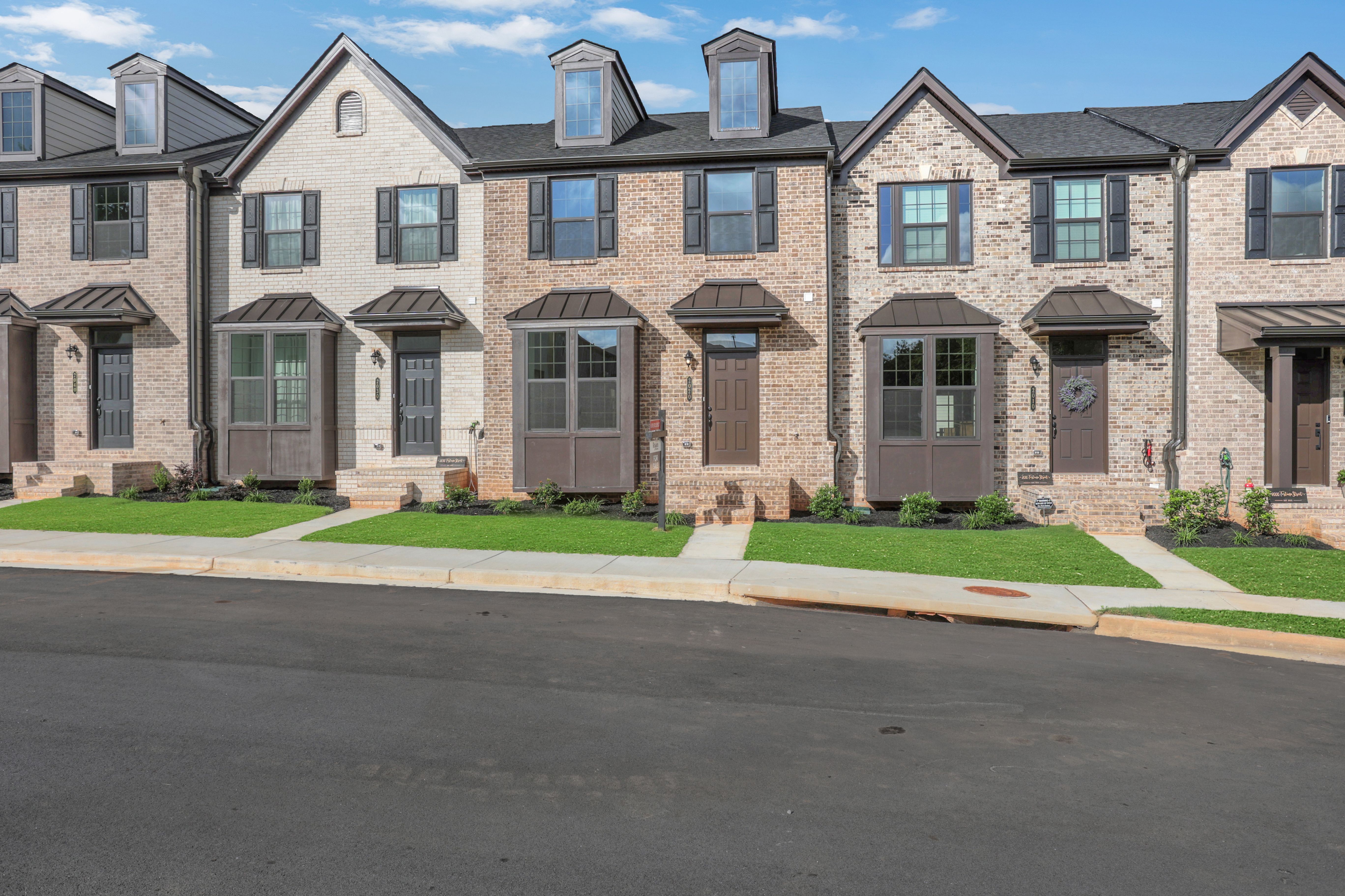 Mozart - Alexander Towns: Lawrenceville, Georgia - Ryan Homes