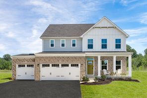 Lehigh w/ Finished Basement