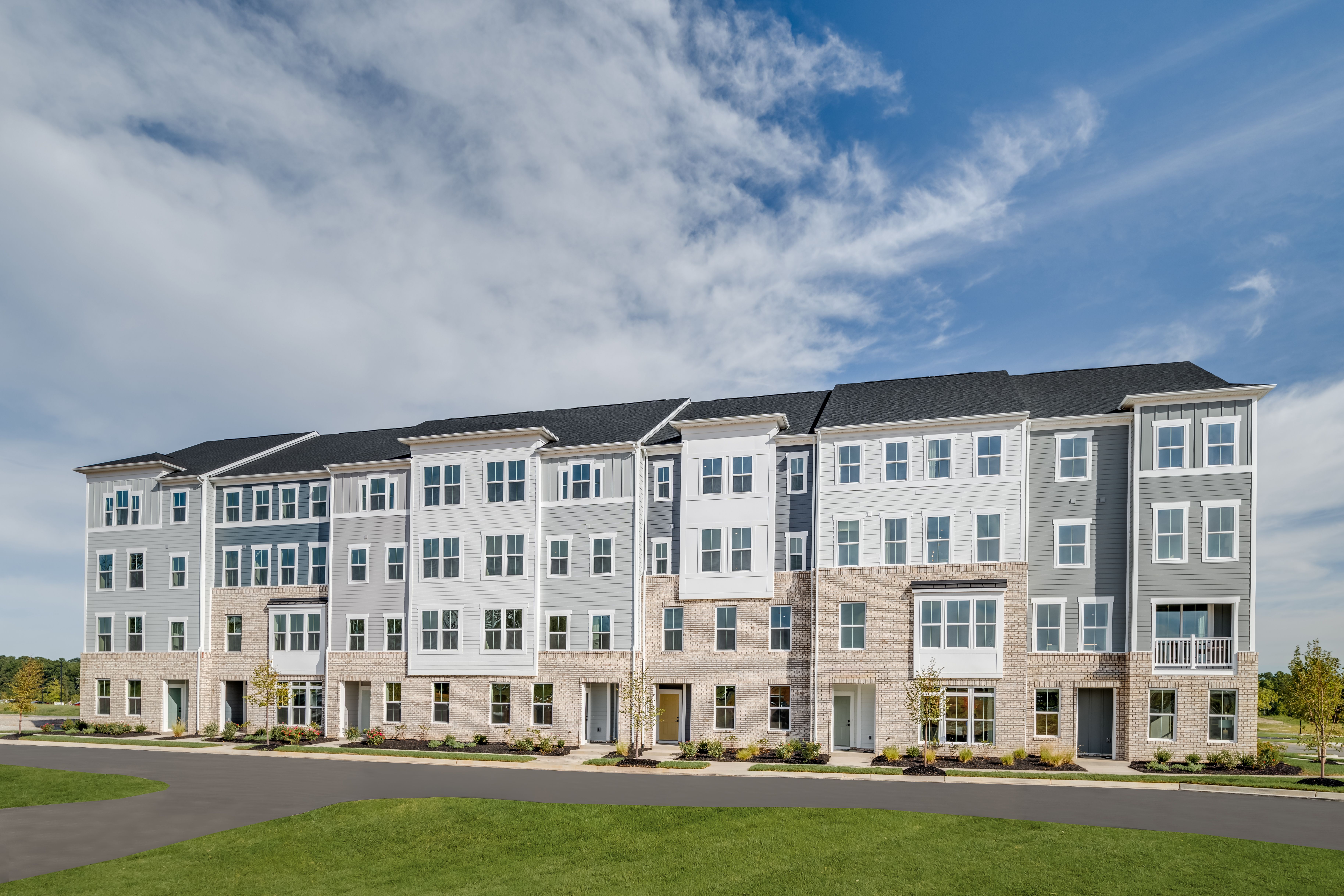 2600 Calgary Drive. Chester, VA 23831