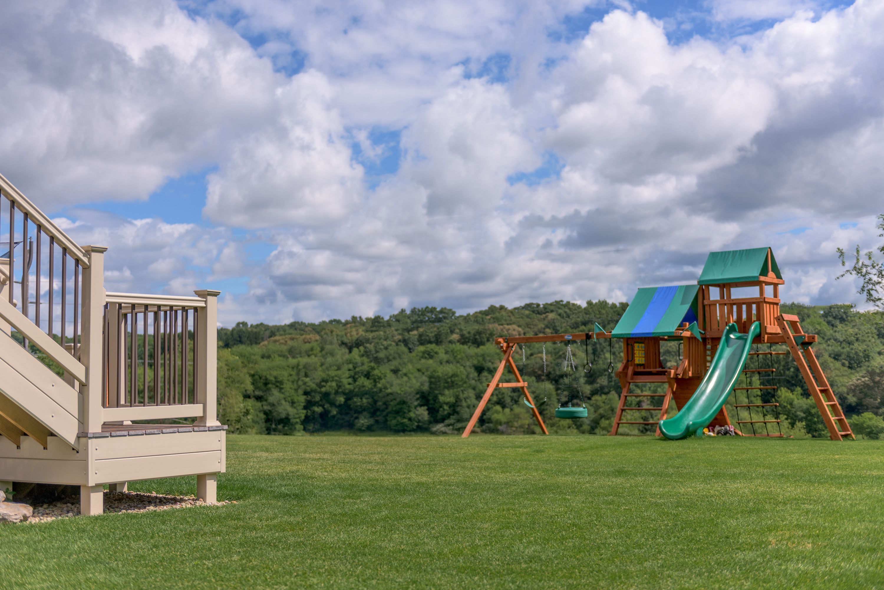 casa en High Meadow Estates por Ryan Homes