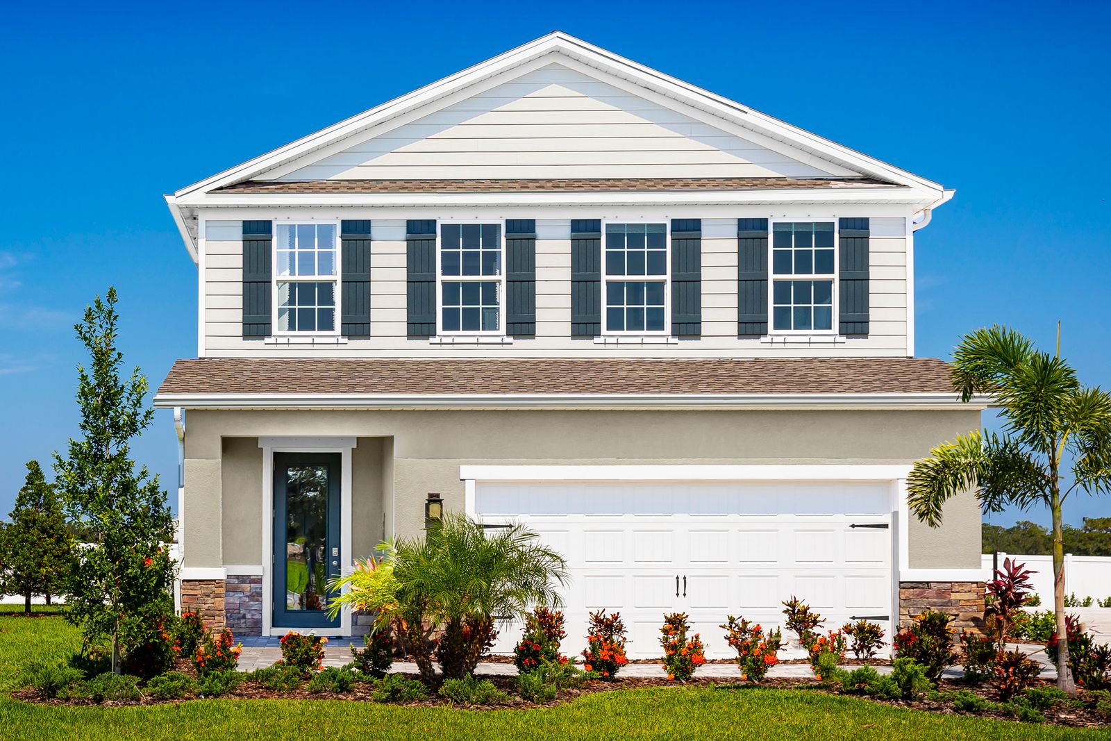 Reserve at Lake Meadows por Ryan Homes en Orlando Florida