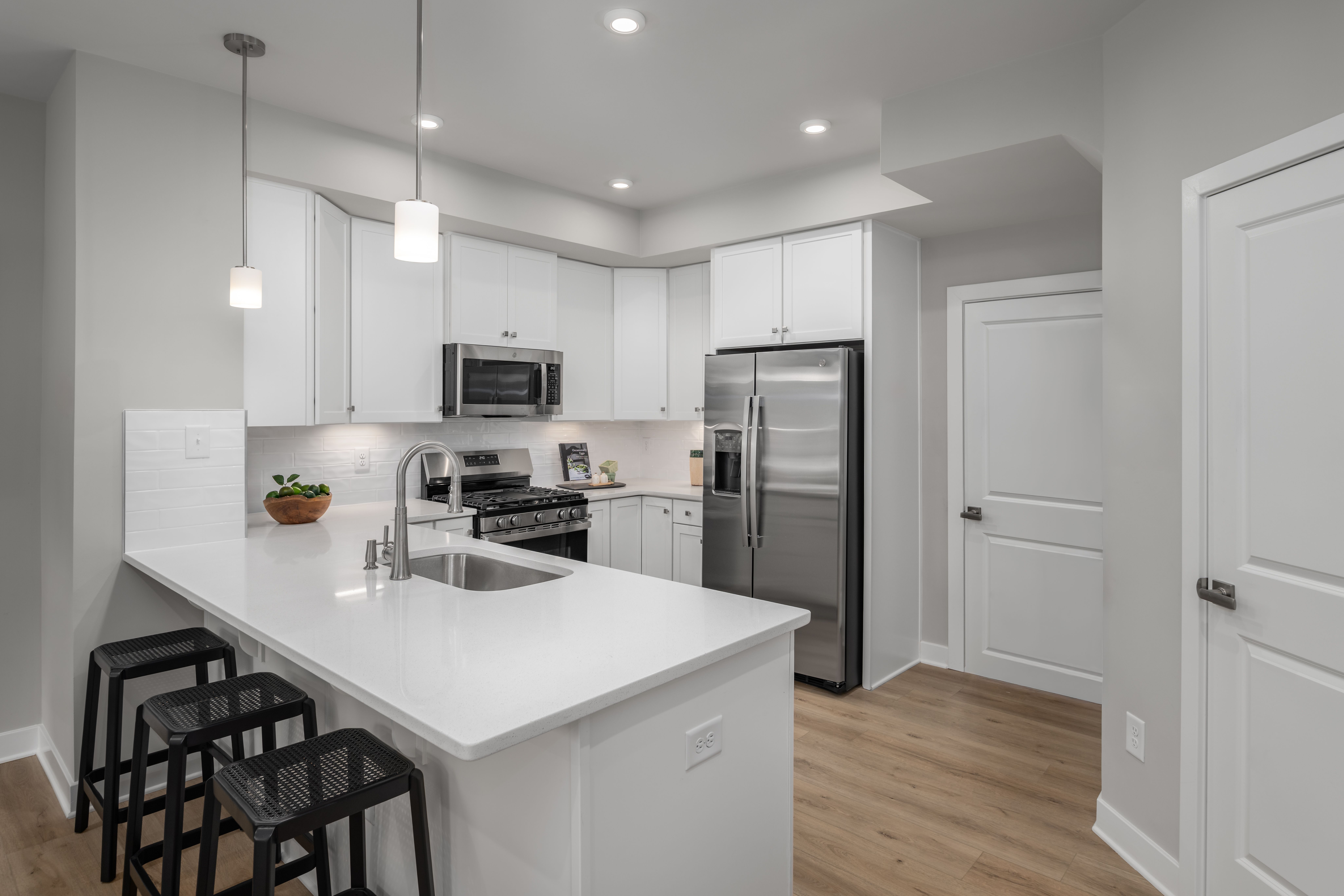 14536 George Carter Way. Chantilly, VA 20151