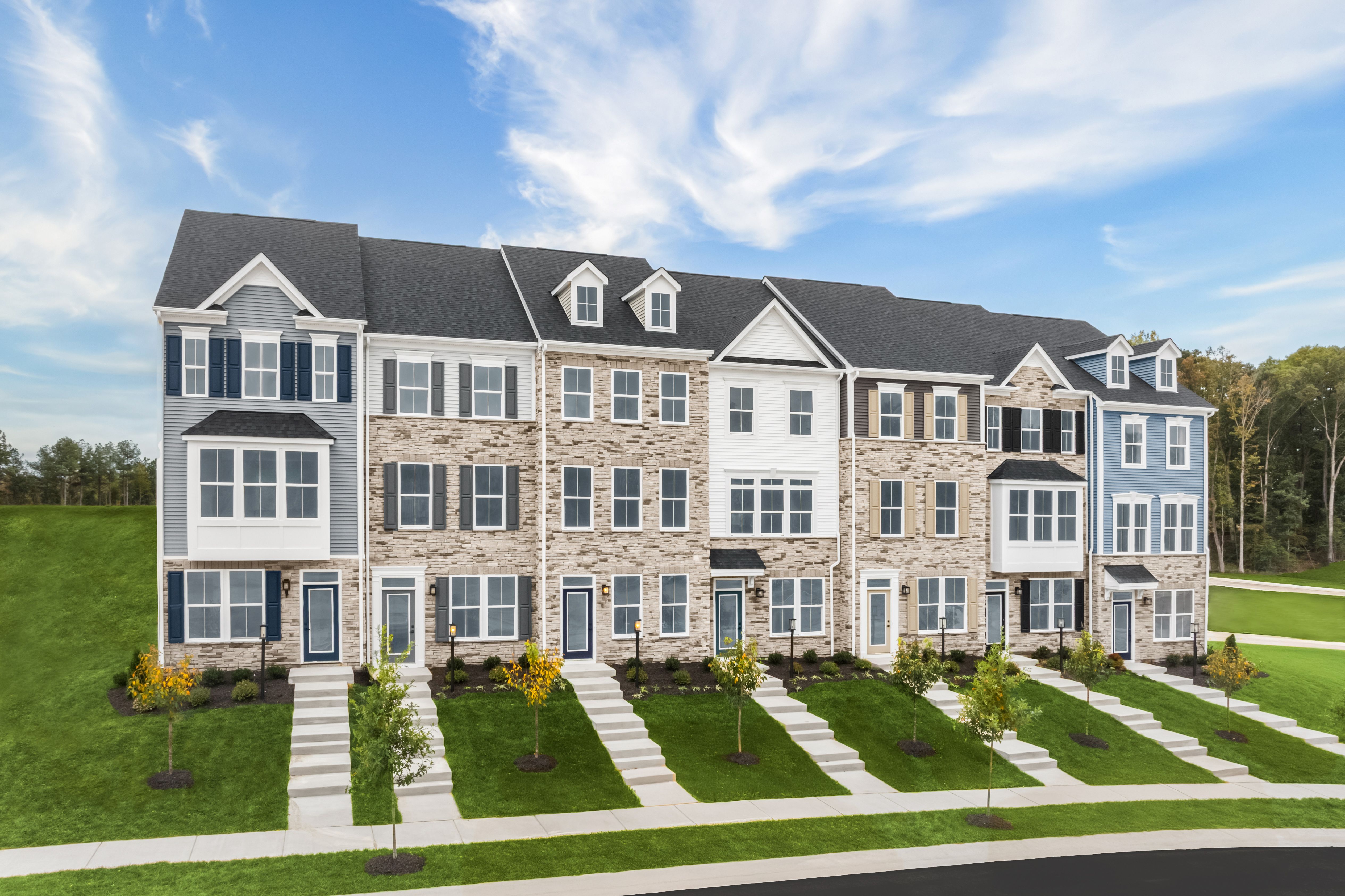 Cloverleigh Towns - Midlothian, VA