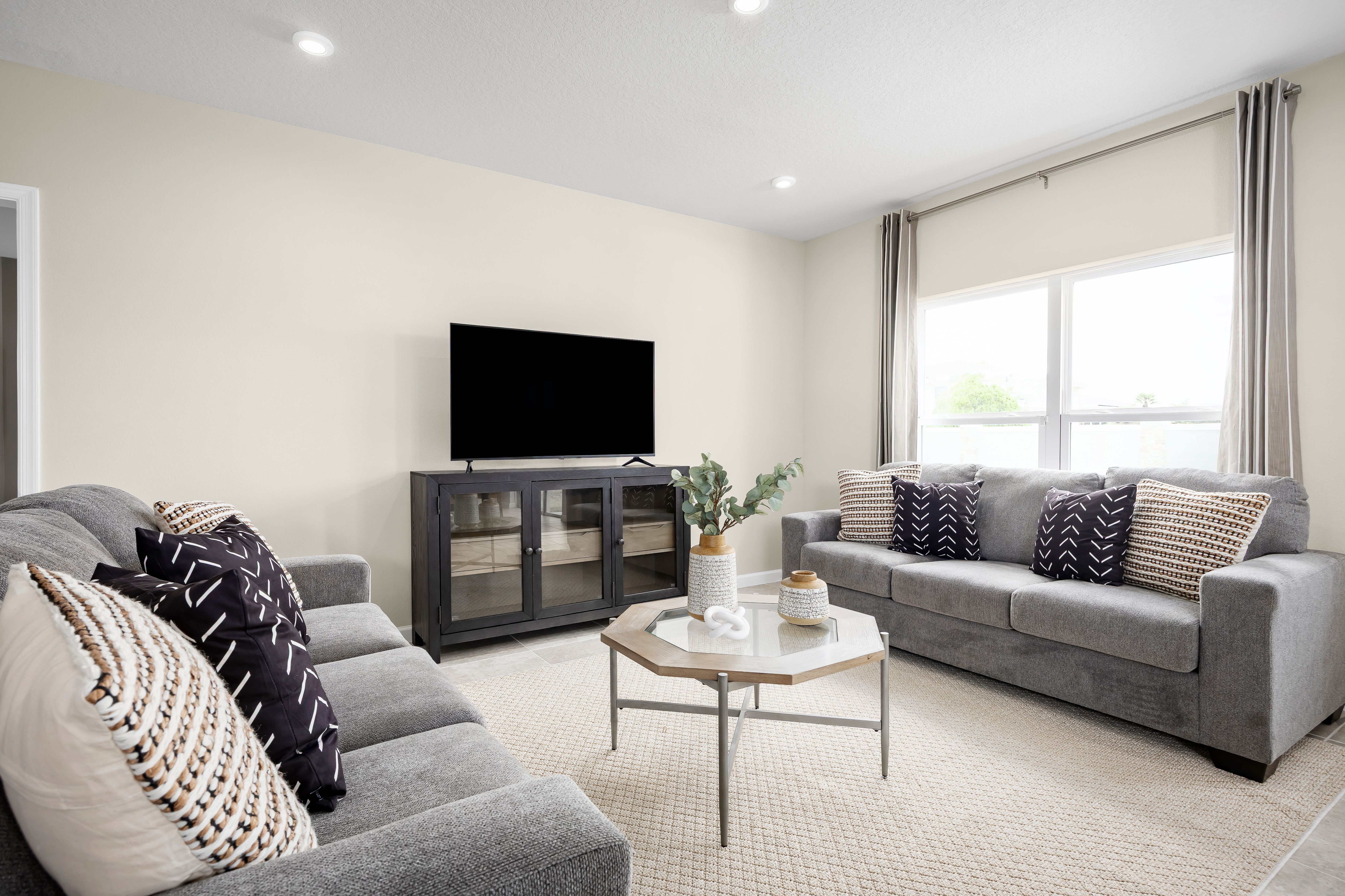 1125 172Nd Ct E. Bradenton, FL 34212