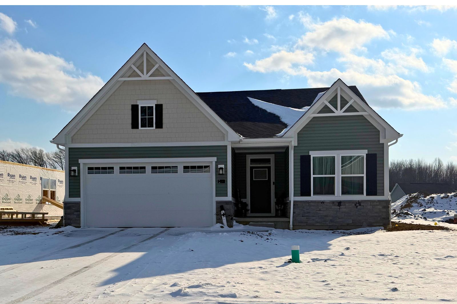 Alberti Ranch w/ Finished Basement - Fox Run: Grafton, Ohio - Ryan Homes