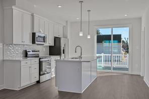 13 Oasis Avenue (Bruckner)