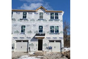 4067 Hemlock Ct (Juniper with Finished Basement)