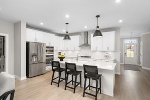 73 Willow Lane (Rockefeller with Library)