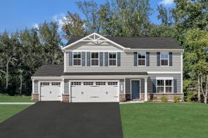 2413 GREYWALL BLVD (Cedar with Basement)