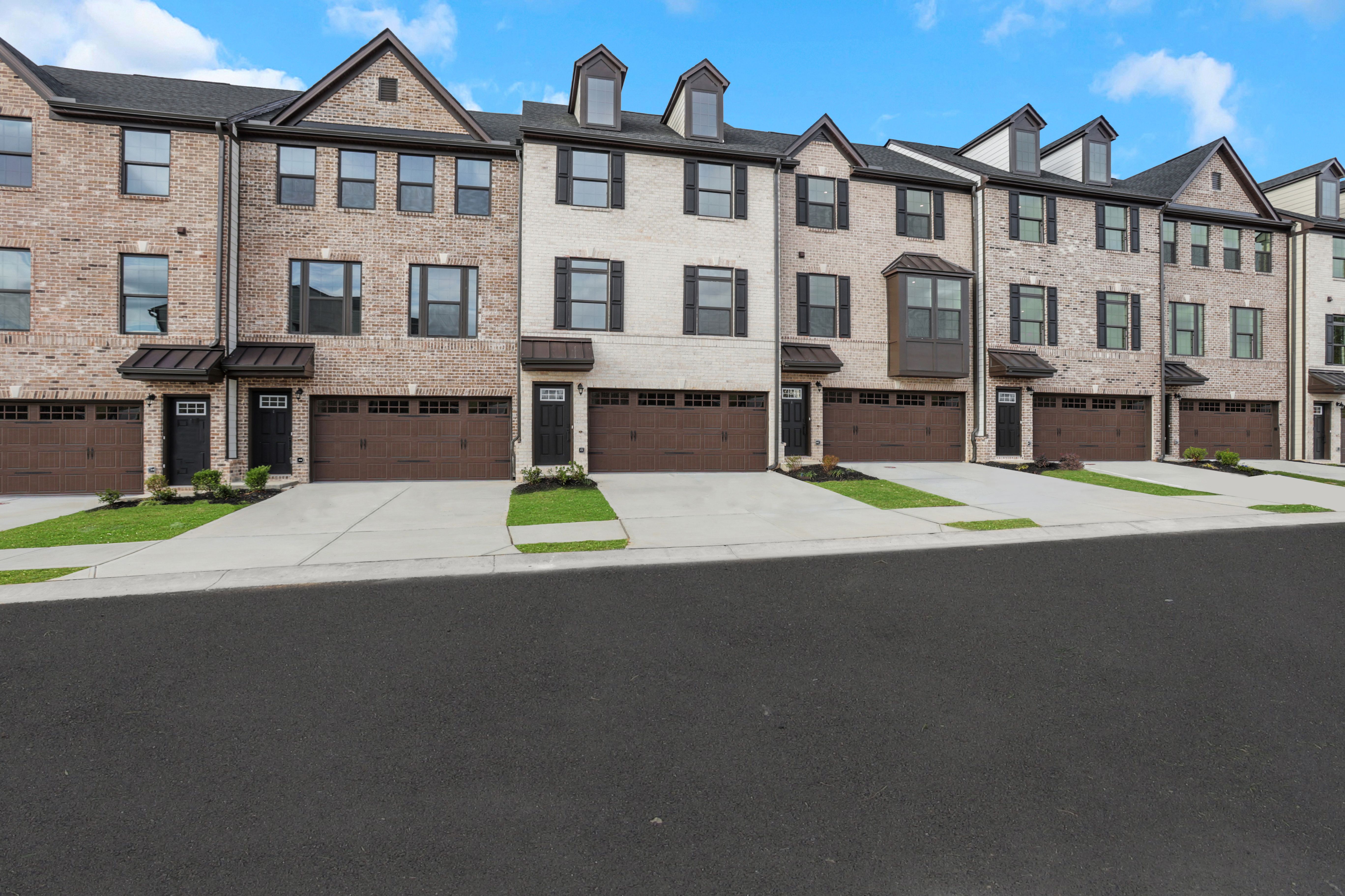 Schubert - Alexander Towns: Lawrenceville, Georgia - Ryan Homes