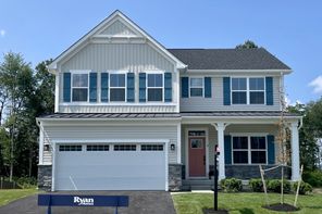 8 Silas Road (Hudson)