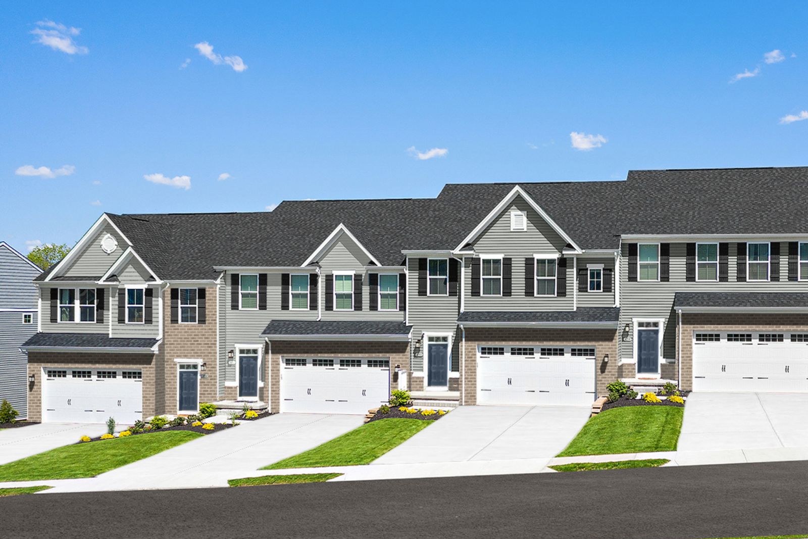 Rosecliff - Hillsong Townhomes: Medina, Ohio - Ryan Homes